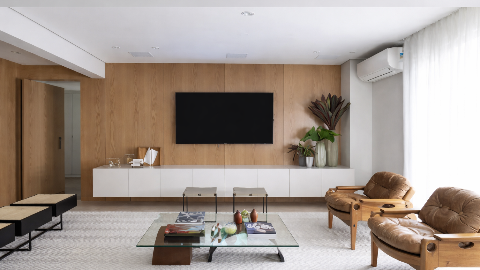 56aff830-1bd7-4ae4-b0d6-08a90ee4dd89